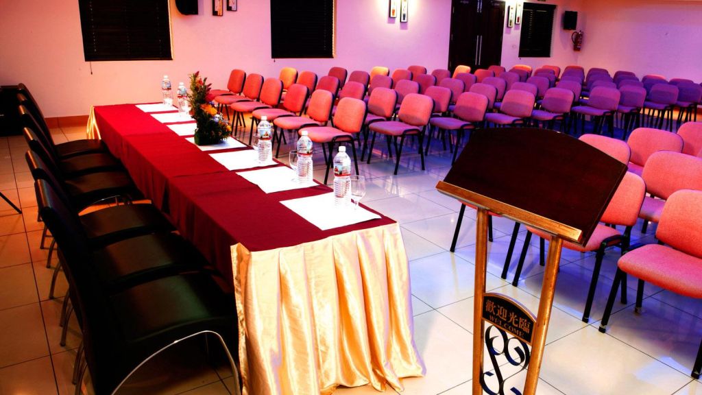 Banquet hall
