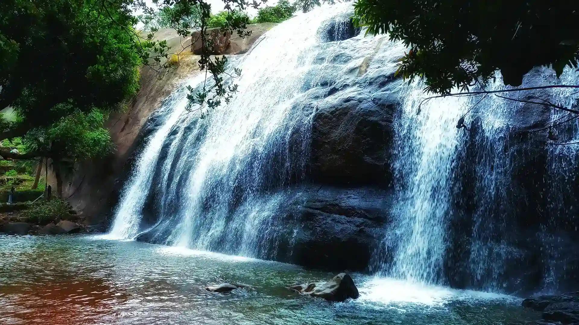 Aanachadikuth Waterfalls, Idukki Aanachadikuth Waterfalls, Idukki