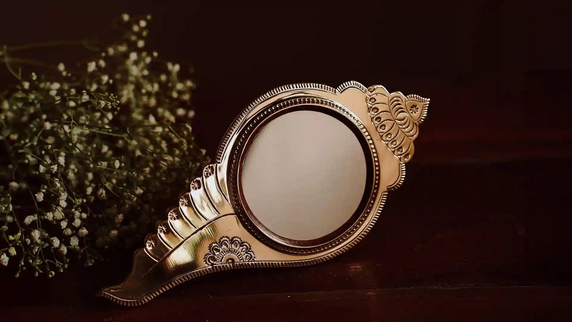 Aranmula Kannadi Aranmula Kannadi