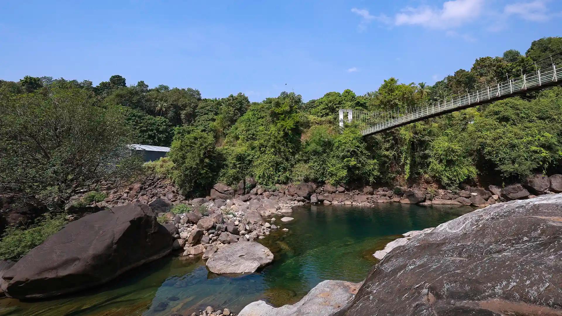Arippara Waterfalls, Kozhikode Arippara Waterfalls, Kozhikode