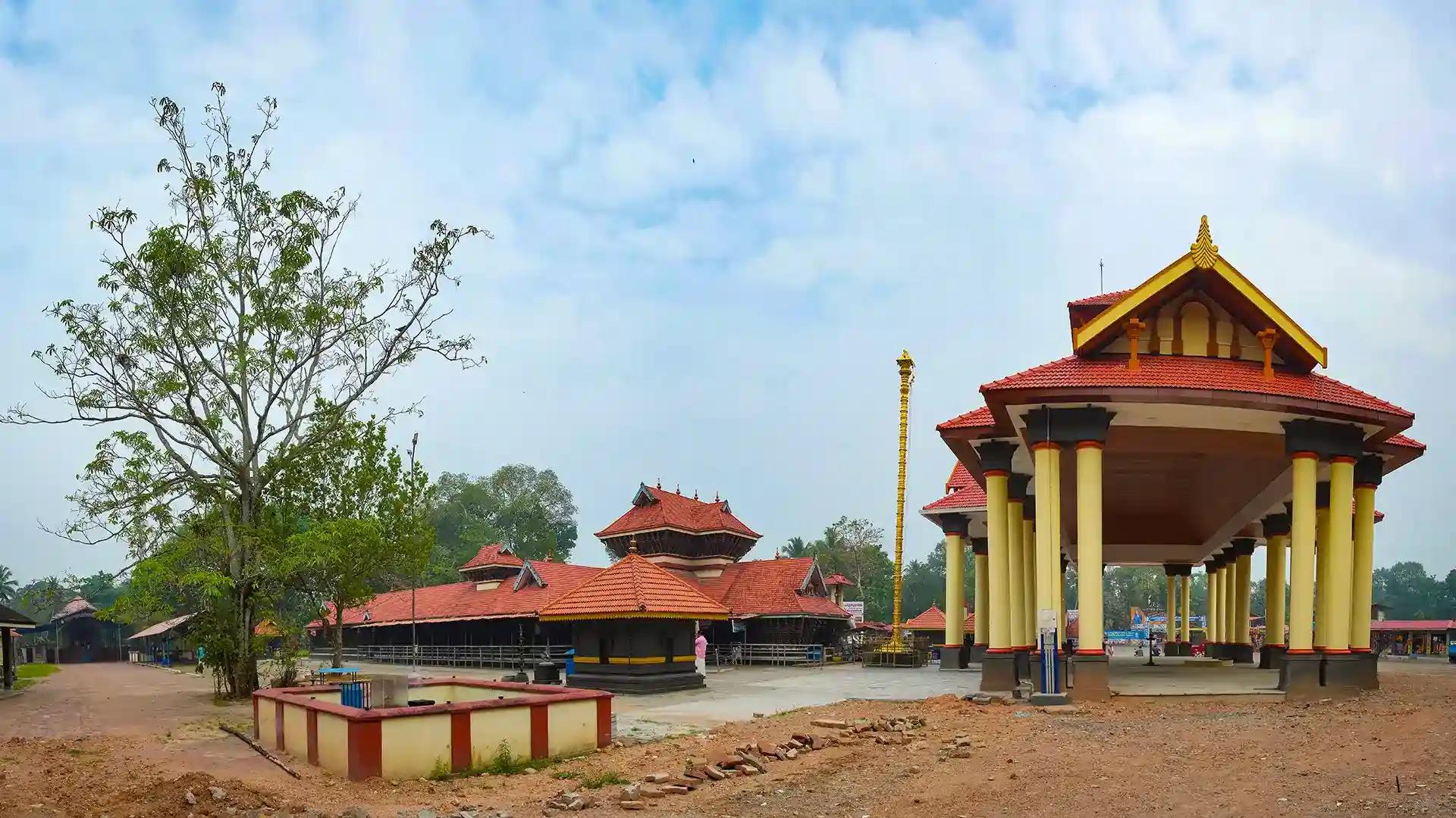 Chakkulathukavu Sree Bhagavathy Temple Chakkulathukavu Sree Bhagavathy Temple