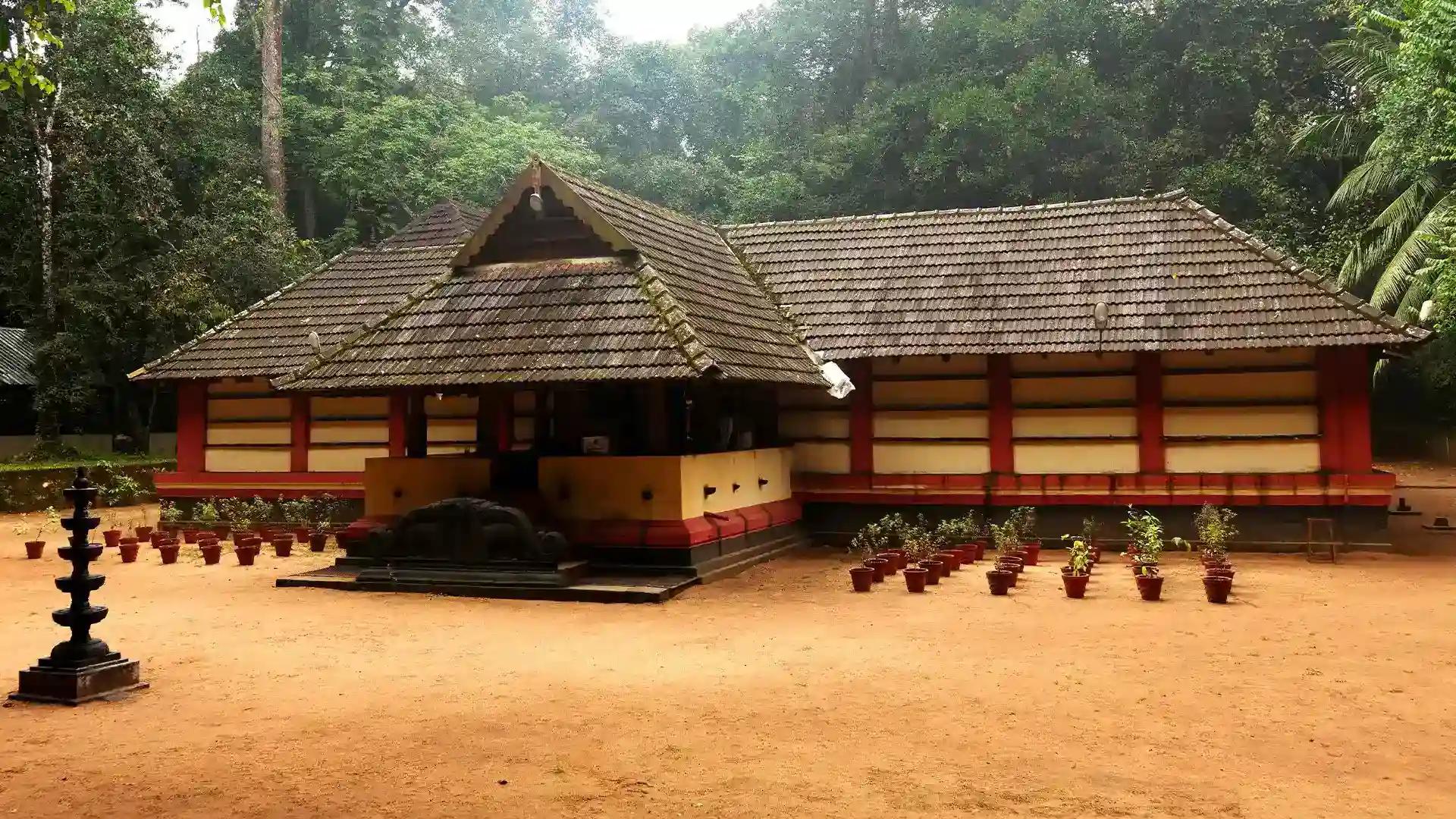 Iringole Bhagavathy Temple Iringole Bhagavathy Temple