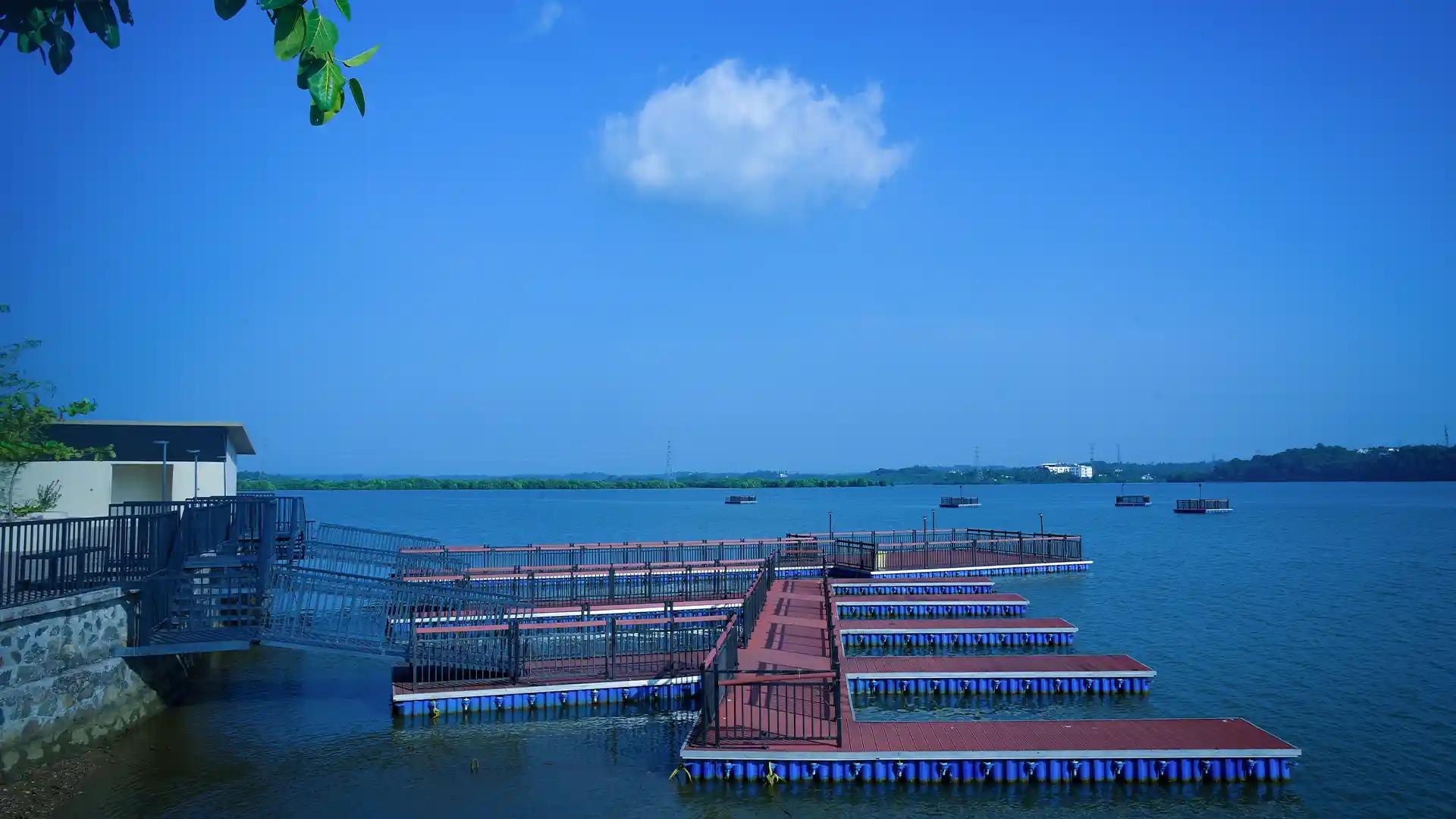 Kannur’s Pullooppikkadavu: Floating Walkways on the River Kannur’s Pullooppikkadavu: Floating Walkways on the River