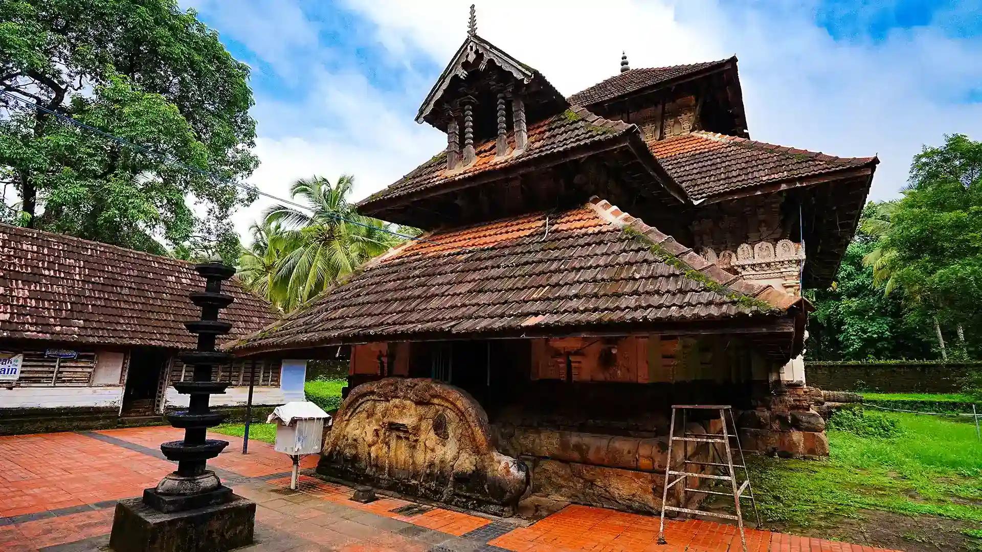 Ongallur Taliyil Shiva Temple Ongallur Taliyil Shiva Temple