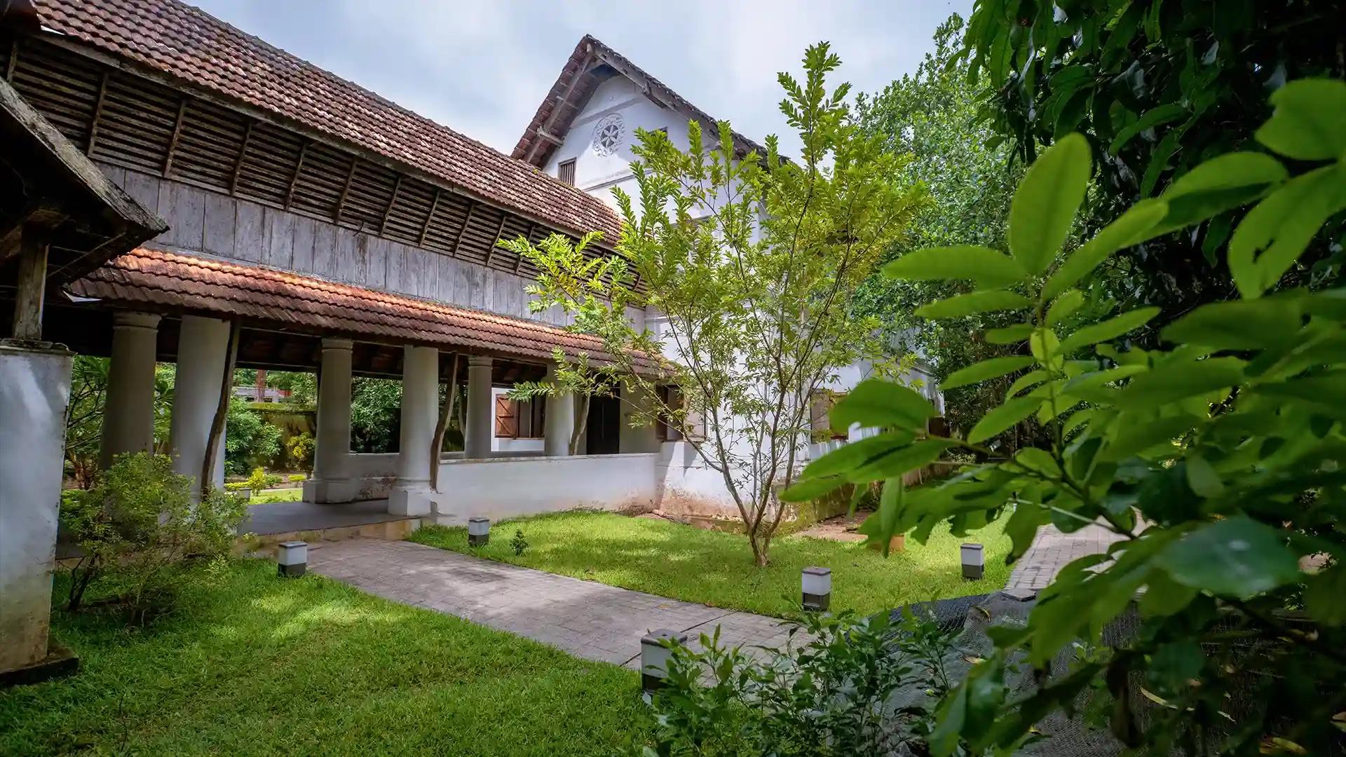 Paravur Synagogue : A Testament to Jewish Heritage in Kerala Paravur Synagogue : A Testament to Jewish Heritage in Kerala