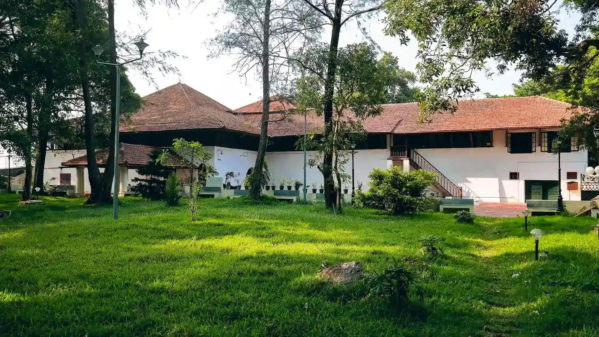 Pierce Leslie Bungalow Pierce Leslie Bungalow