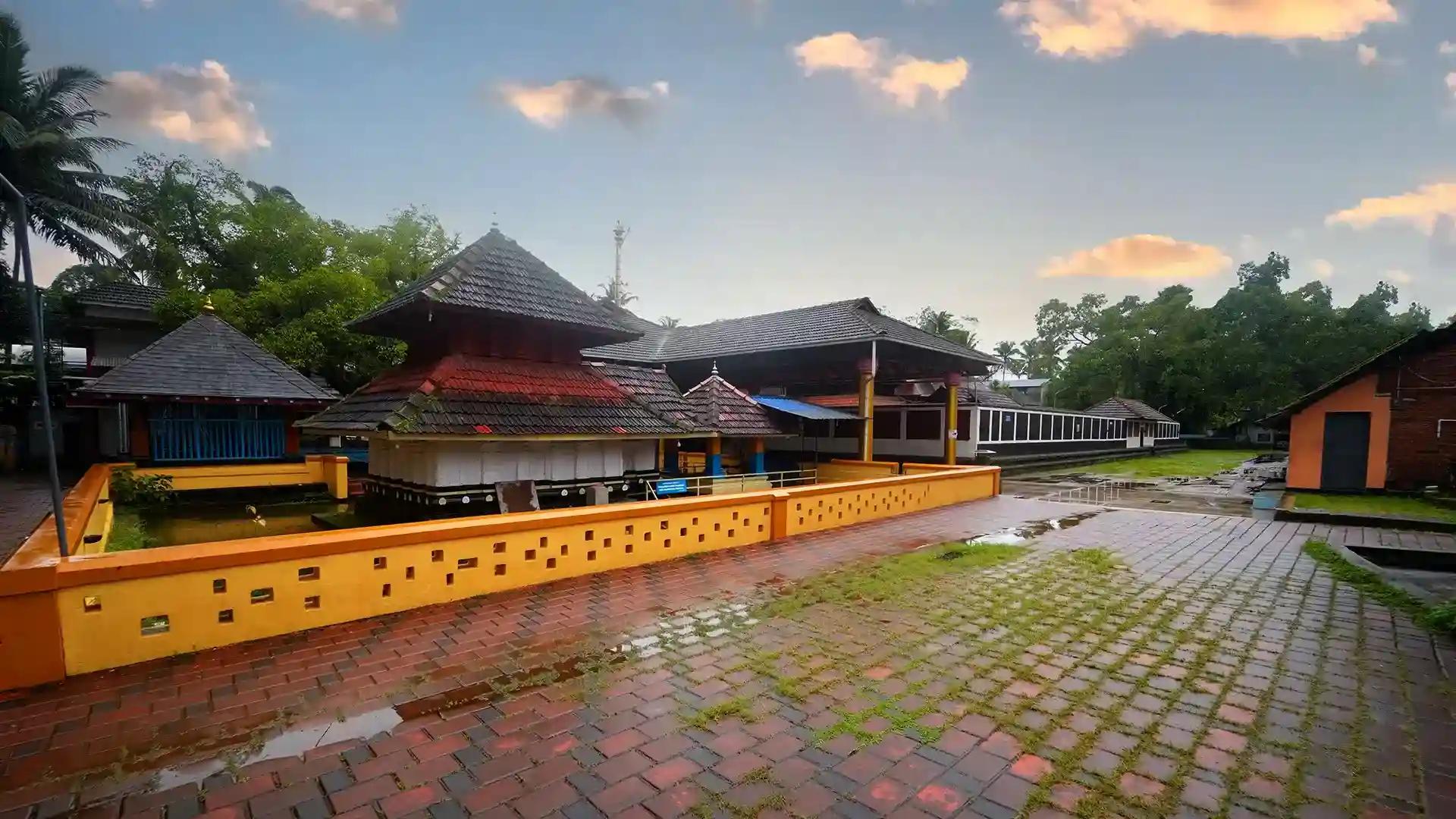 Trichambaram Temple Trichambaram Temple
