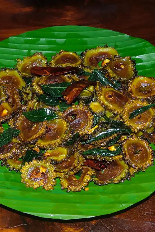 Kerala Style Ulli Theeyal Recipe