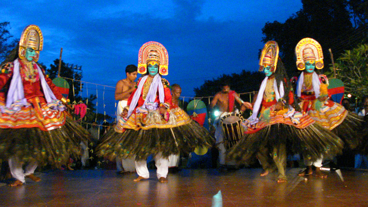 Arjuna Nritham - the dance of Arjuna, a Ritual Art form 