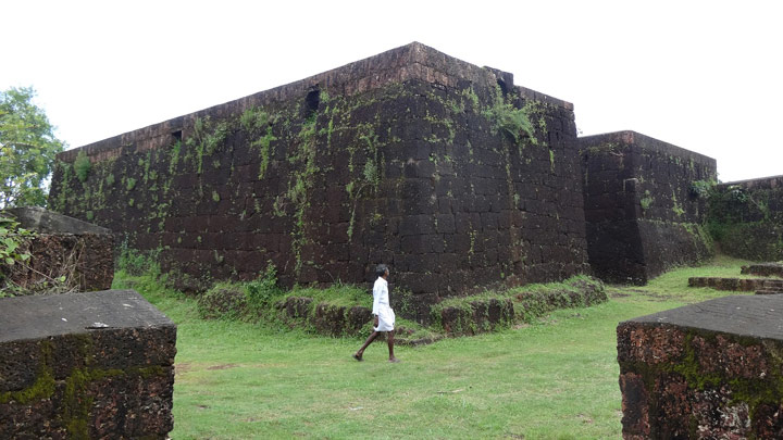 Chandragiri Fort & River