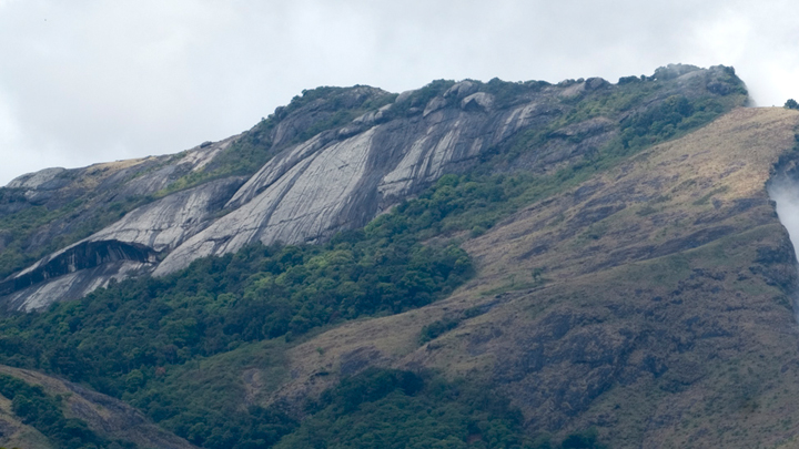 Dhoni Hills & Waterfalls