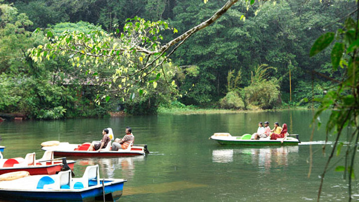 tourist places near vythiri kerala