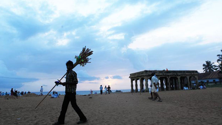 Shankhumugham Beach, Thiruvananthapuram