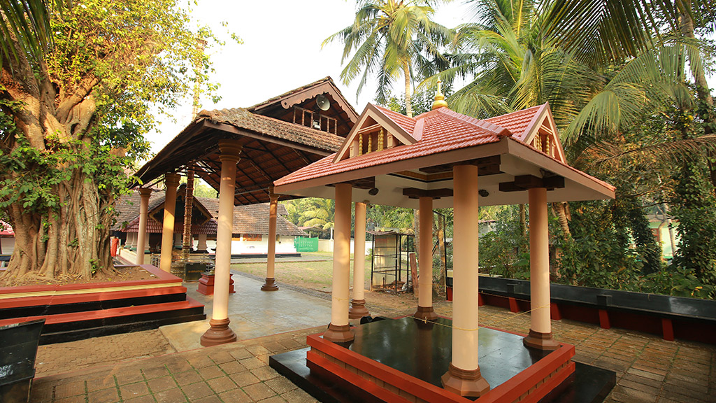 Suryanarayana Temple, Kadiroor