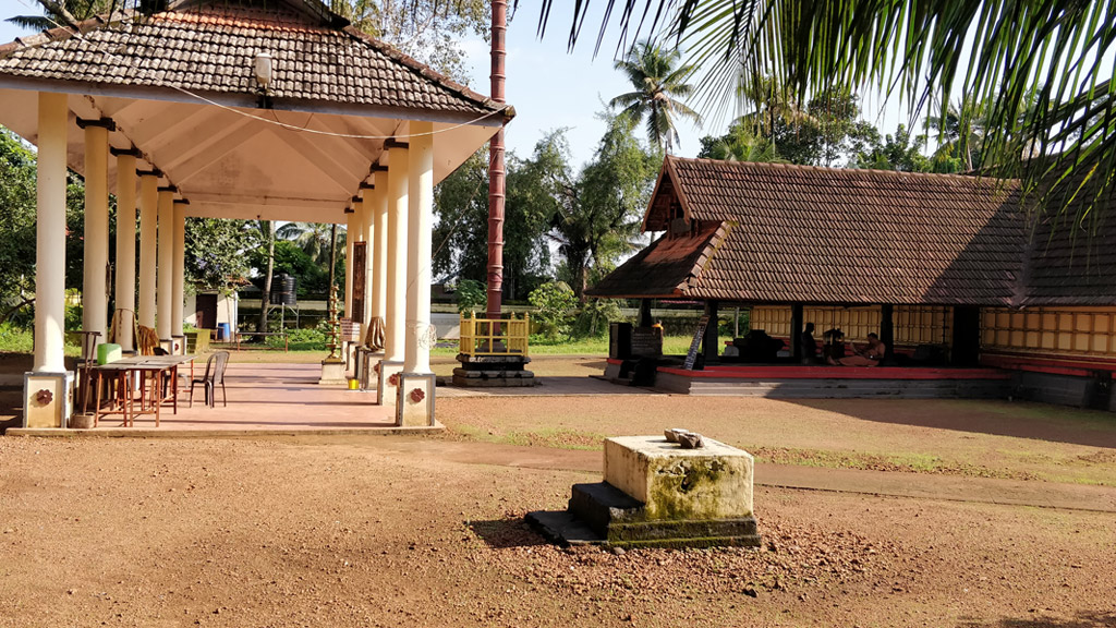 Thaliyil Mahadeva Temple at Kottayam