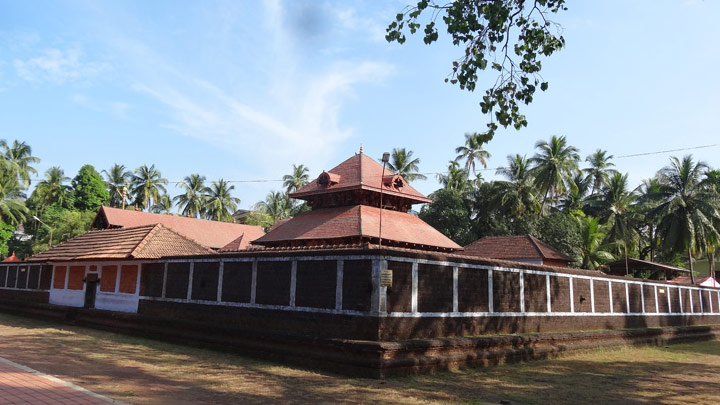 Trichambaram Temple - dedicated to Lord Krishna, Kannur 