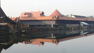 Irinjalakuda Koodal Manikyam temple