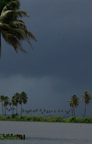 Q, S, T and R Block Kayal, Alappuzha