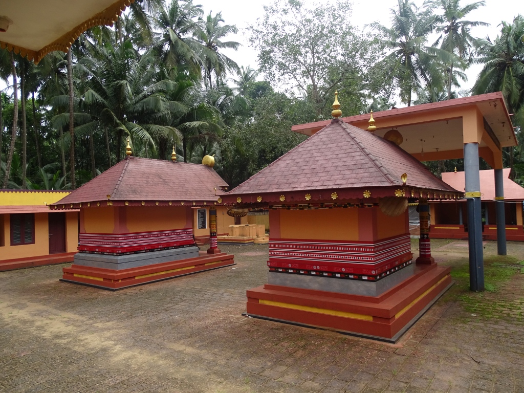 From Back, Padaarkulangara Bhagavathy Temple