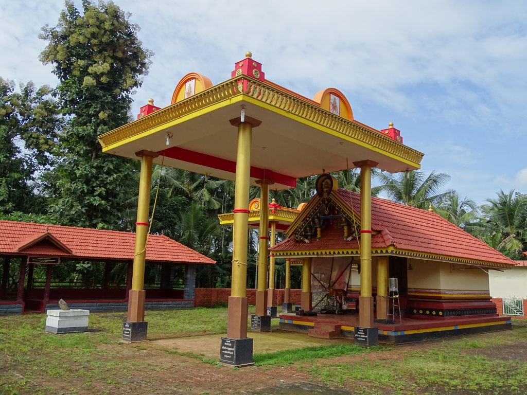 Kalarathri Bhagavathy Temple, Kolathur