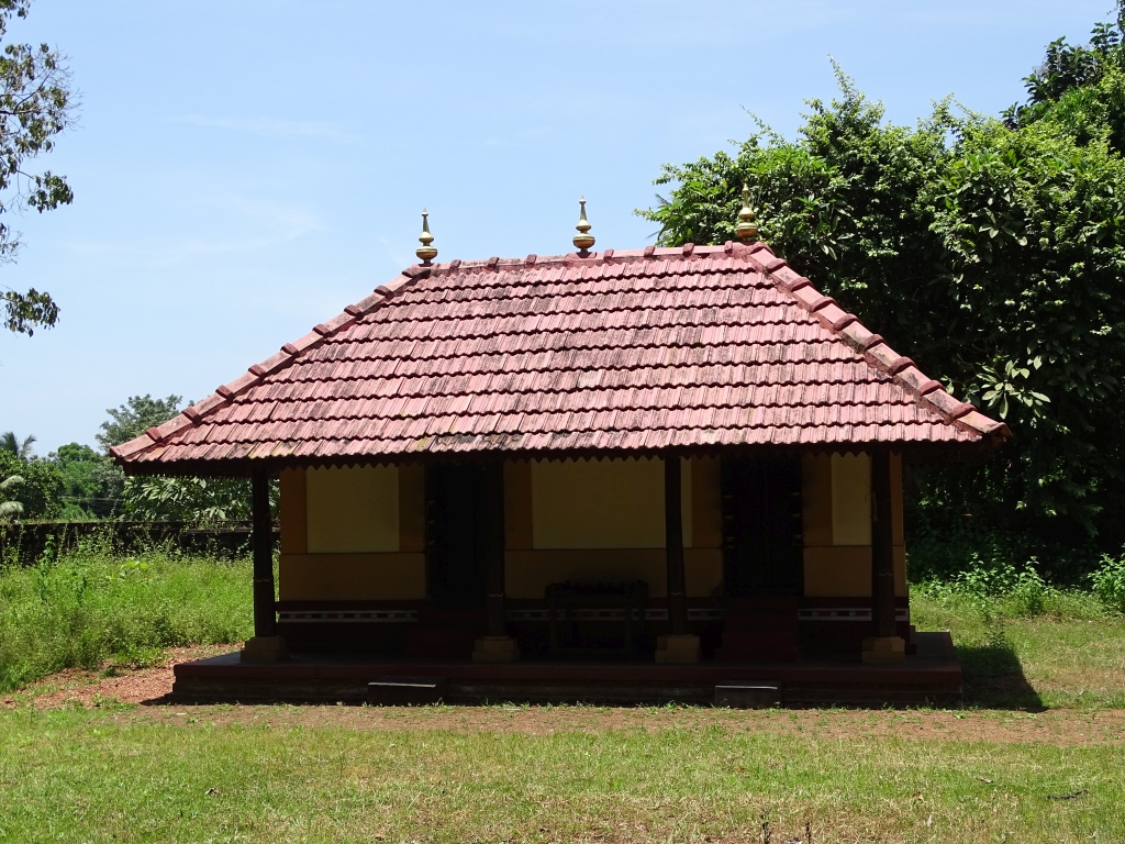 Shrine of Padinjattu Puthiya Bhagavathy