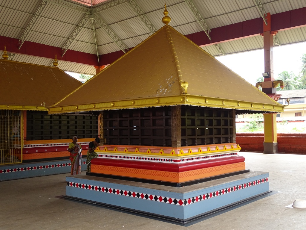Sub-deity, Palakkunnu Bhagavathy Temple
