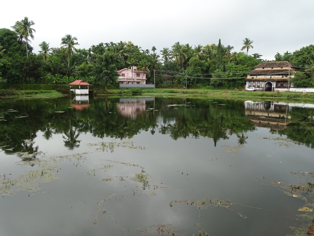 View of Thekke Kovilakam entrance and Pond