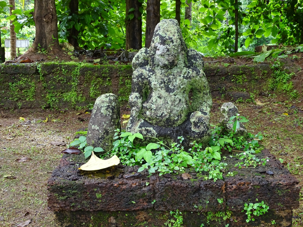 An ancient idol, Thodikkulam Temple