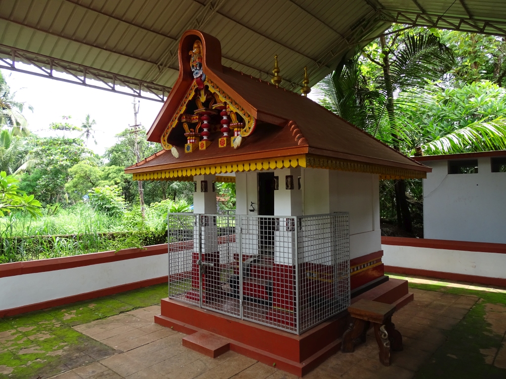 Kizhunna Muchilott Bhagavathy Temple
