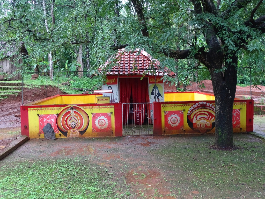 Manatheri Parakandy Wayanattu Kulavan