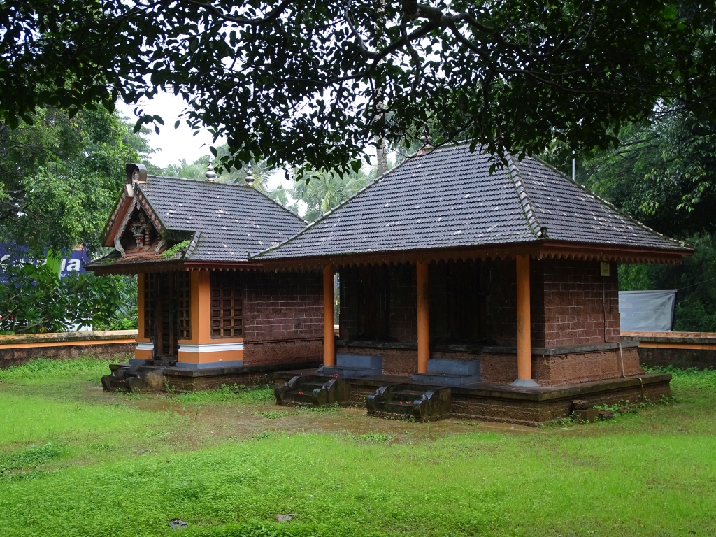 Pazhatheru Sree Porkali Bhagavathy Temple