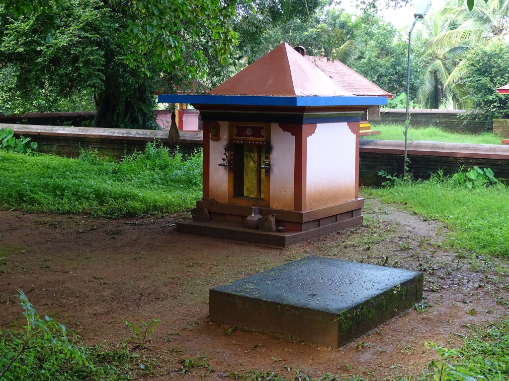 Sub deity, Vaniyillam Someswary Temple