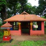 Paliyeri Sree Padinjarathu Mundya