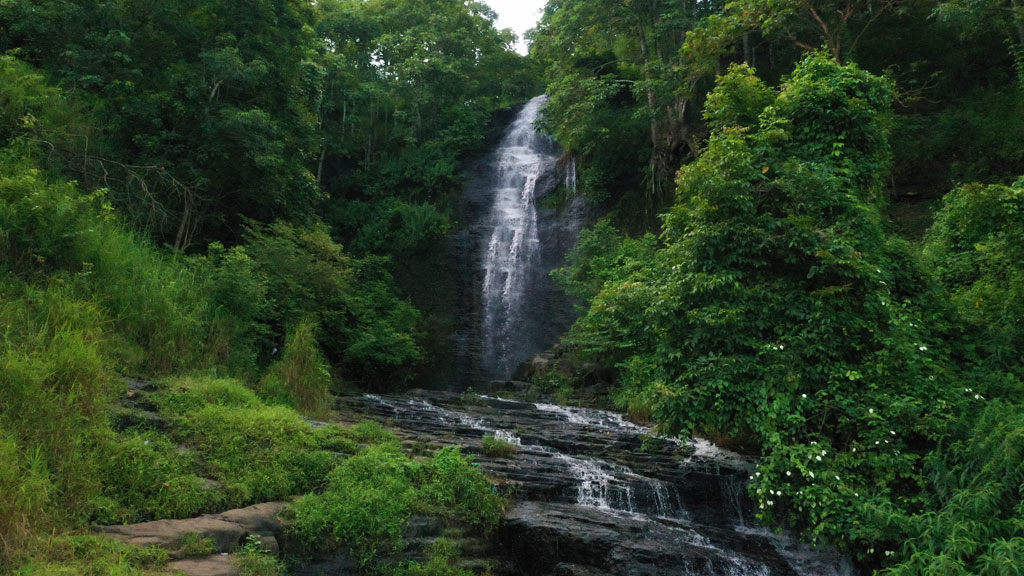 Paloor Kotta Waterfalls - Falls that dazzle