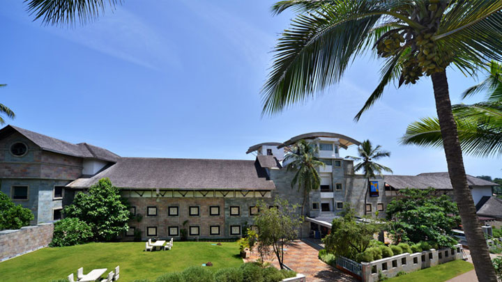 State Tourism Award Winners 2011-12, Best Five-Star Hotel – Turtle on the Beach 