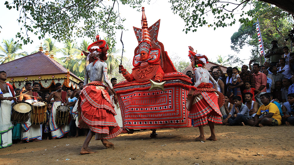 Andalur Kavu Theyyam Festival 