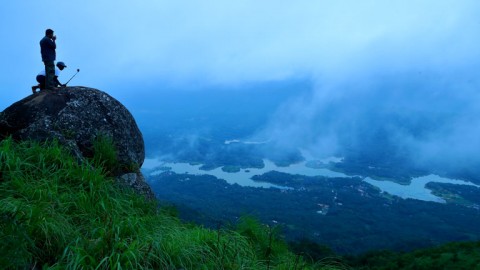 Ilaveezhapoonchira