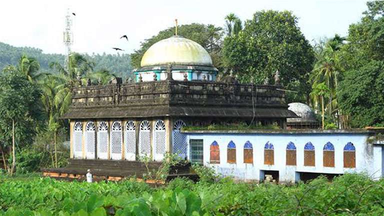 Pazhayangadi Mosque