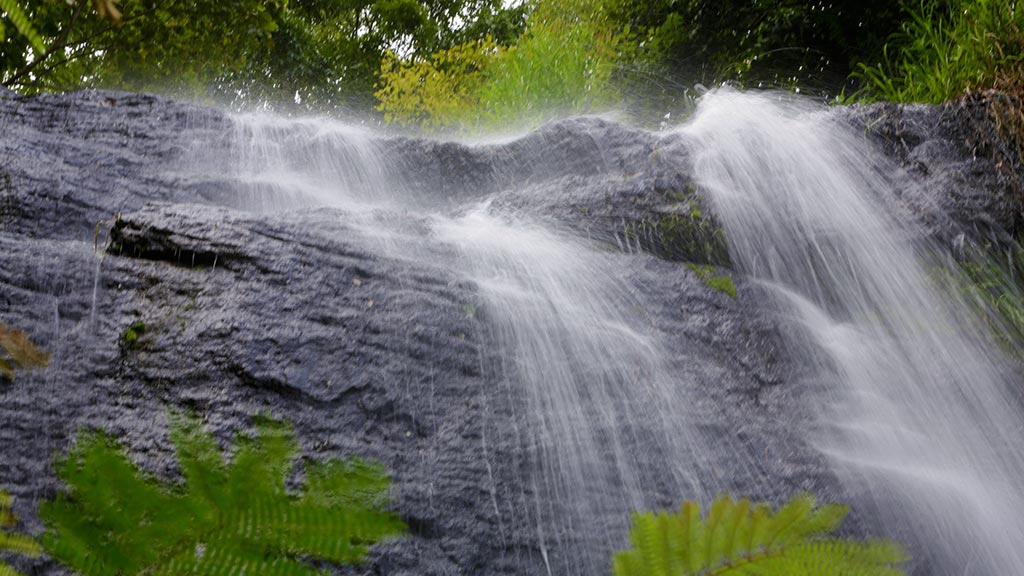 Pampanal Waterfalls, Kottayam