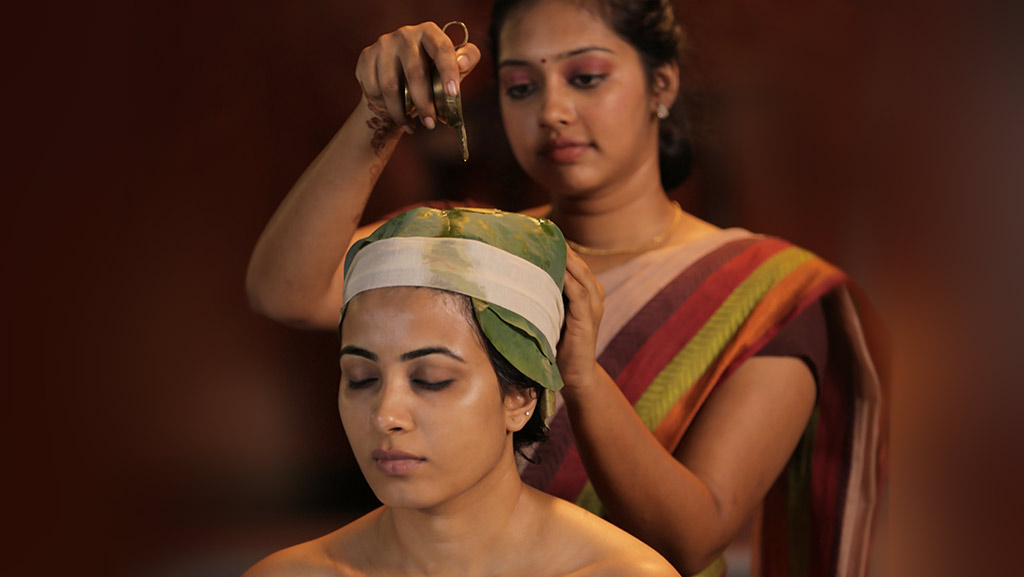 Thalapothichil an ayurveda panchakarma treatment Kerala Tourism
