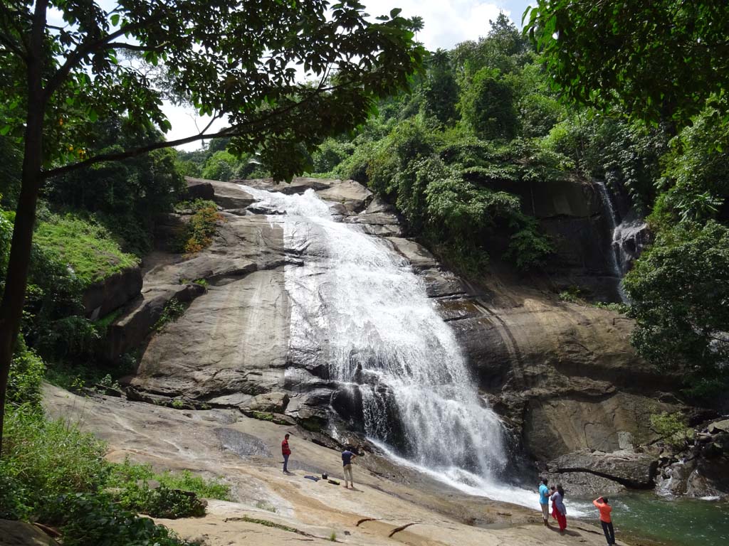 Thusharagiri Waterfalls | Thusharagiri