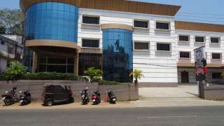 Hotel Saj International