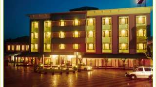 Hotel Elegance, Angamaly