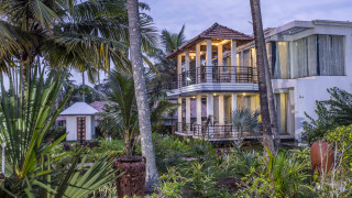 Coconut Cove Beach Resort