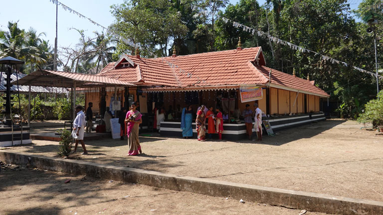 Thevalakkattu Sree Dhanwanthiri Temple