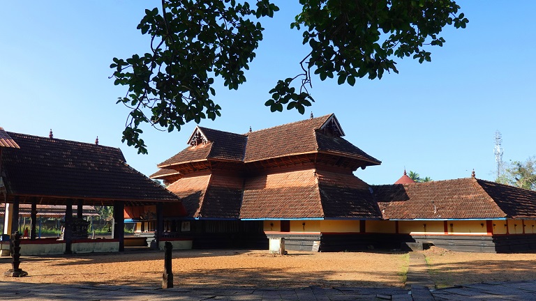 Thrikkuratti Mahadeva Temple, Mannar