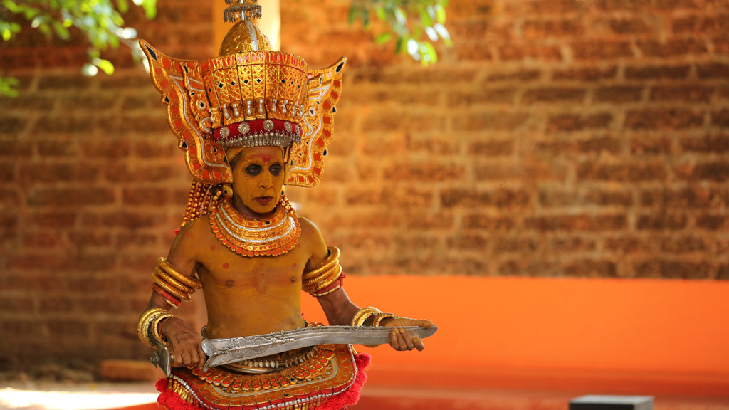 Daivathar Vellattom at Sree Oorpazhachi Kavu Temple