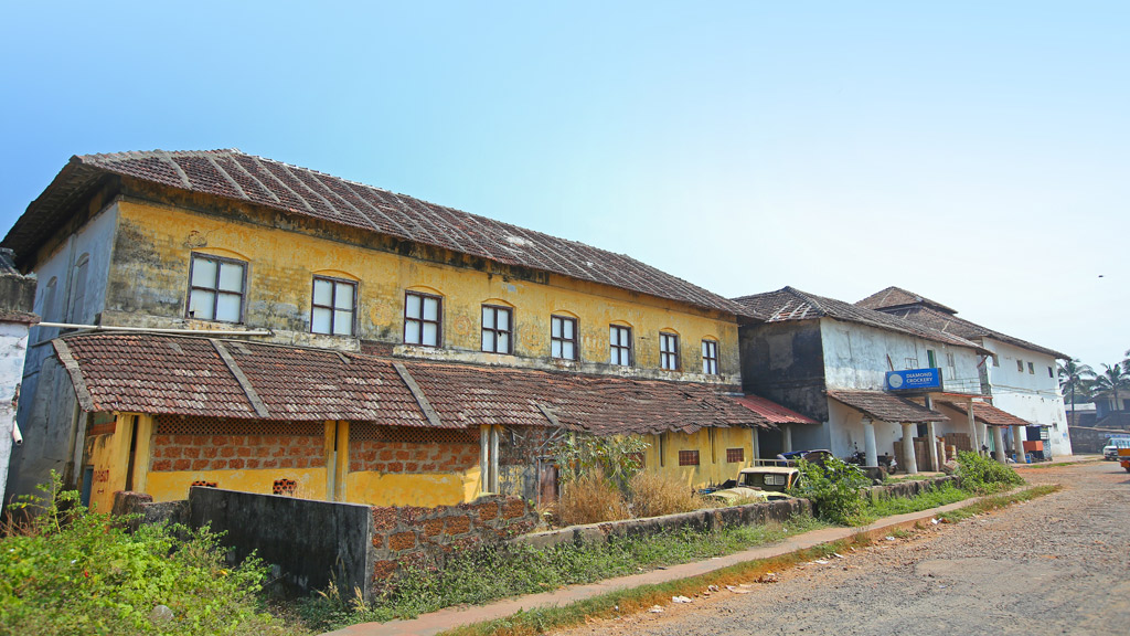 Thazhe Angadi Heritage Street View
