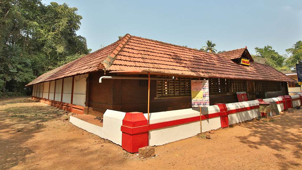 Chirakka Kavu Bhagavathy Temple