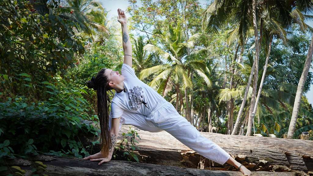 Trikonasana - The Triangle Pose